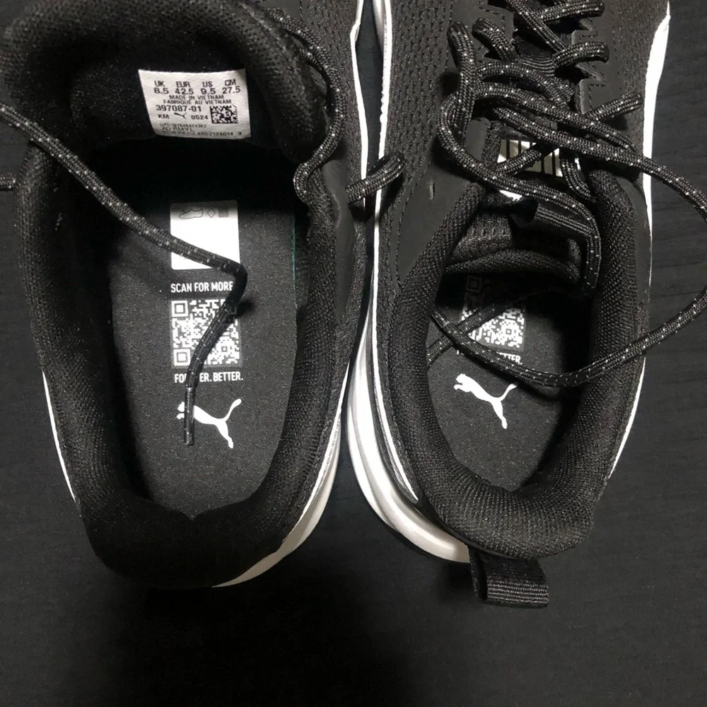 Puma Zip C Men's Sneaker Black White Athletic Running Shoes Size 9.5, 397087-01
